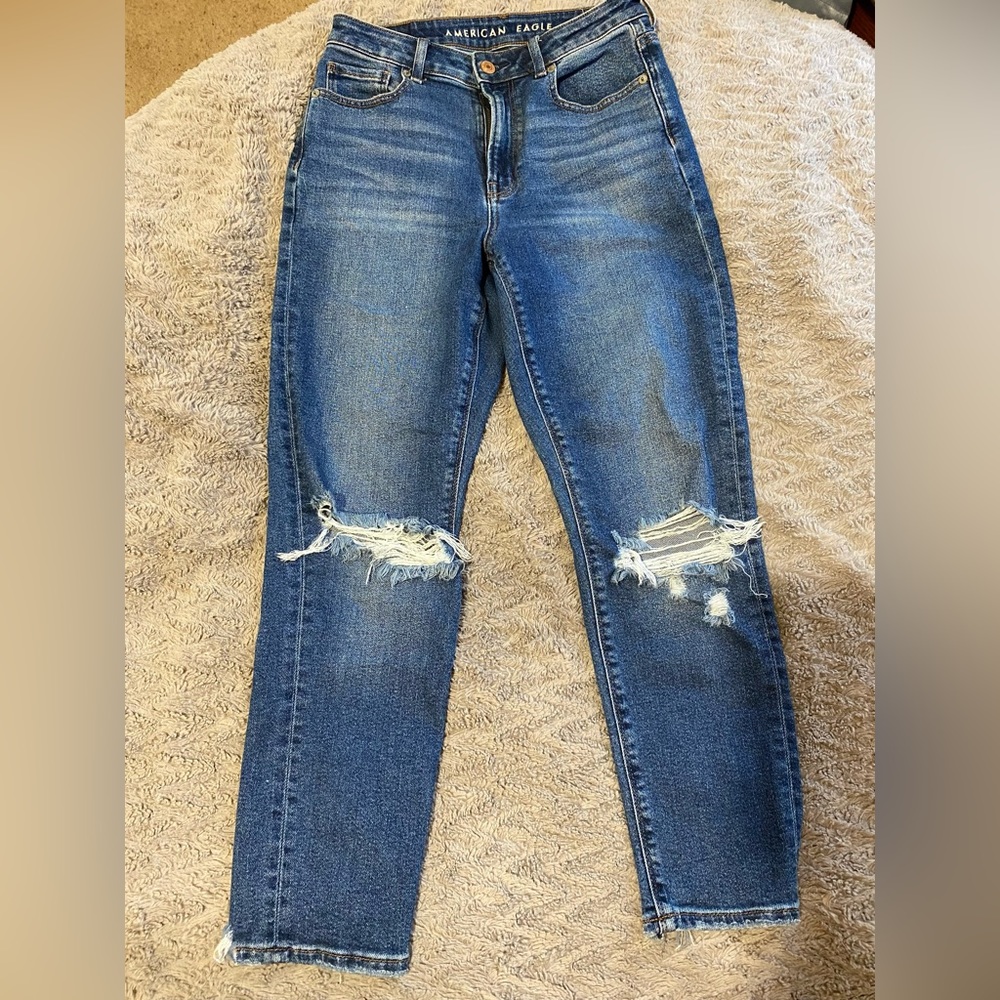 American Eagle Mom Jeans